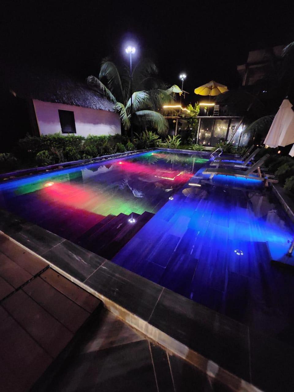 Phoenix Hotel Pool Villa ฮอยอัน ภายนอก รูปภาพ