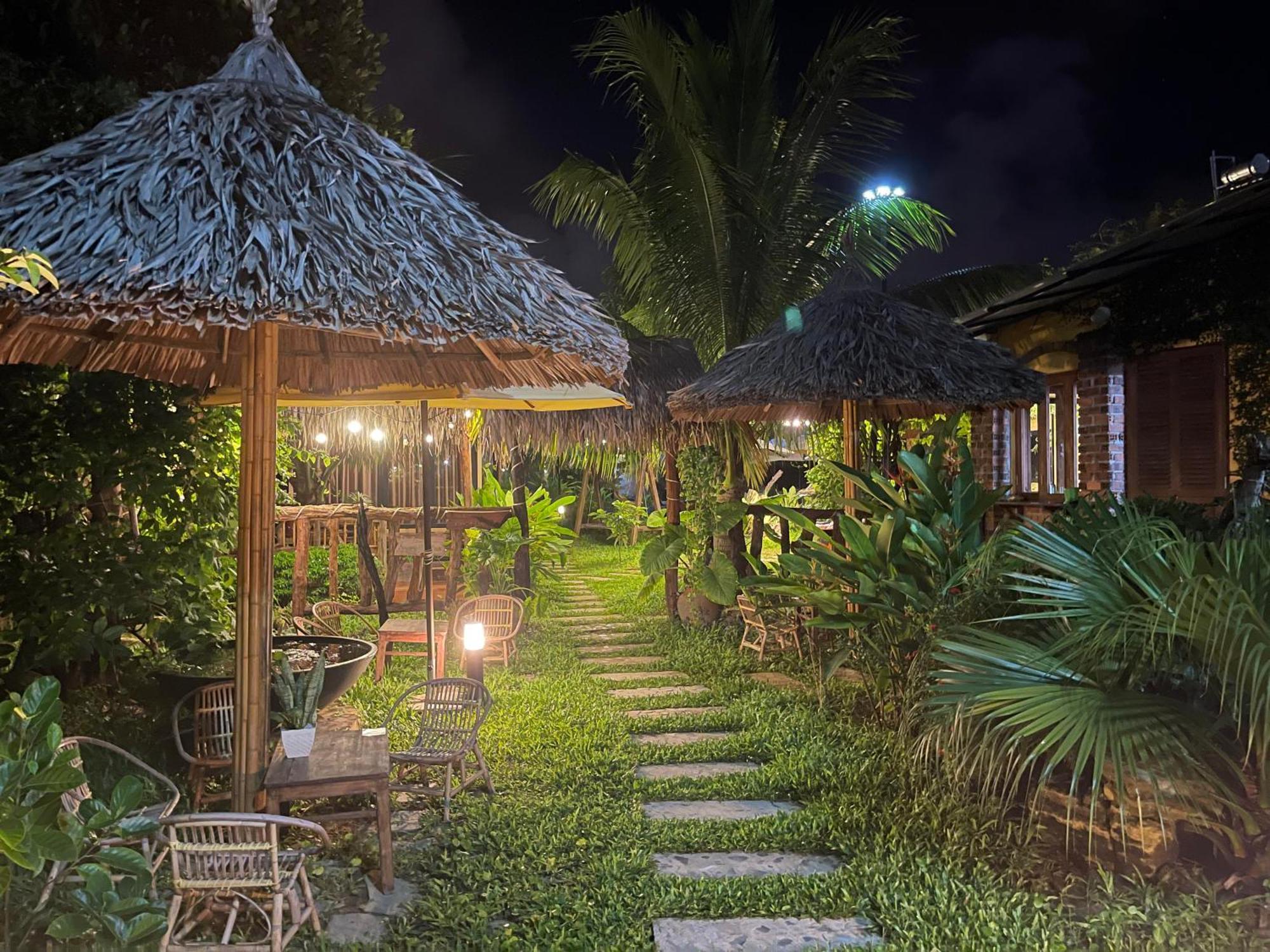 Phoenix Hotel Pool Villa ฮอยอัน ภายนอก รูปภาพ